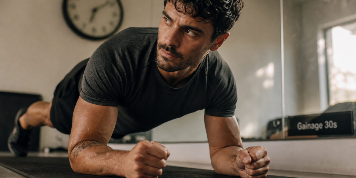 Gainage combien de temps : 30 secondes à plus en plan rapproché